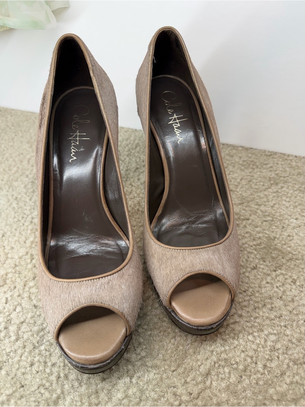 Cole Haan Air Taupe Calf Hair Peep Toe Platform Pump Heels size 7.5B